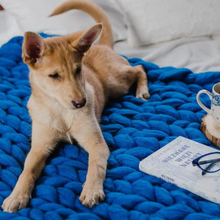 Load image into Gallery viewer, Handmade 100% Merino Wool Chunky Throw Blankets