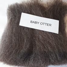 Load image into Gallery viewer, Handmade 100% Merino Wool Chunky Throw Blankets