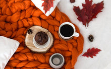 Load image into Gallery viewer, Chunky Merino Wool Throws