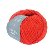 Load image into Gallery viewer, Debbie Bliss Roma Alpaca Wool Blend Super Chunky Yarn